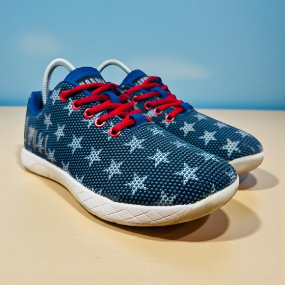 NOBULL Star Print Super Fabric Athletic Shoes Women's Size 7 Red Laces Blue - Picture 1 of 15
